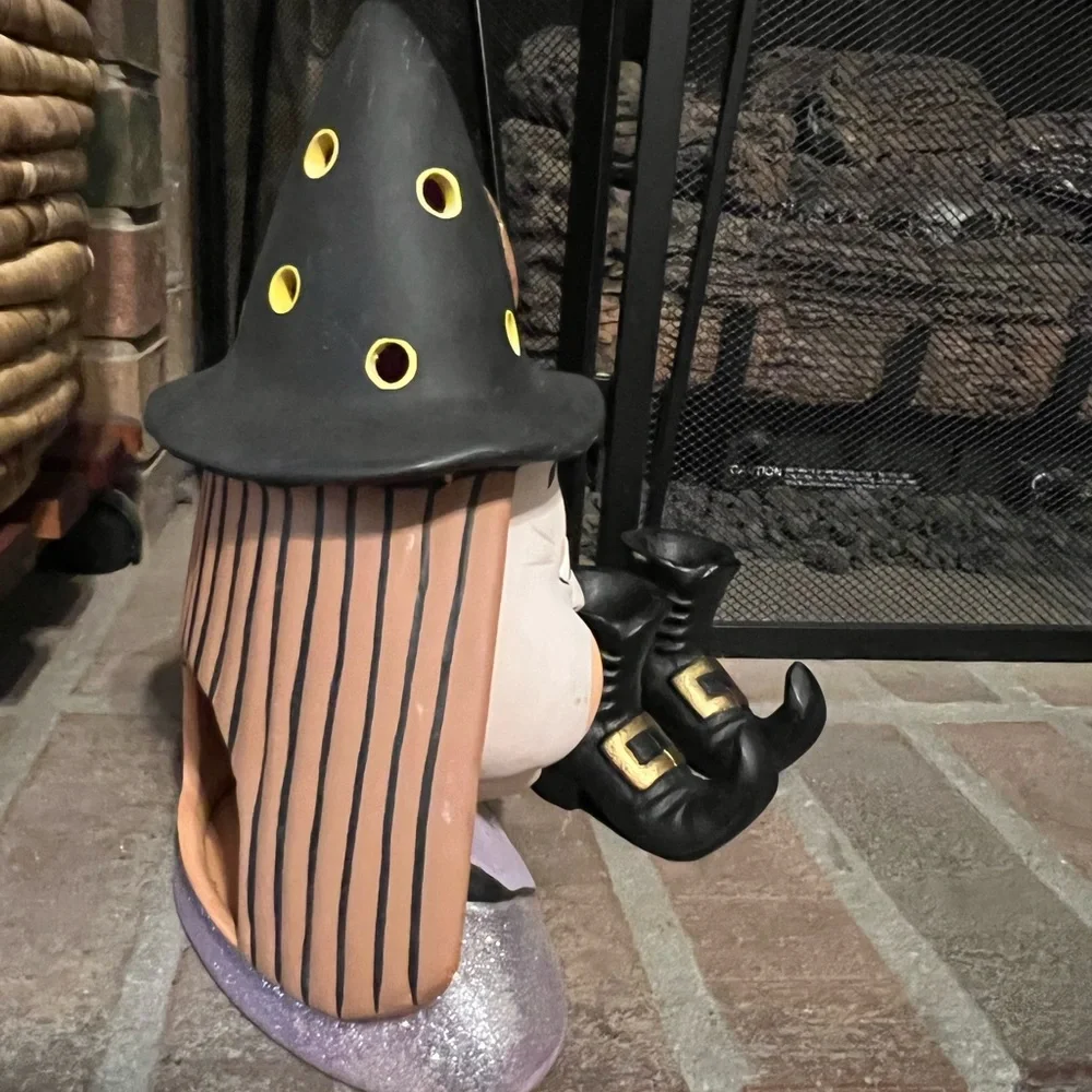 Vintage 10” Tall Witch Halloween Pottery Luminary - Picture 6 of 13